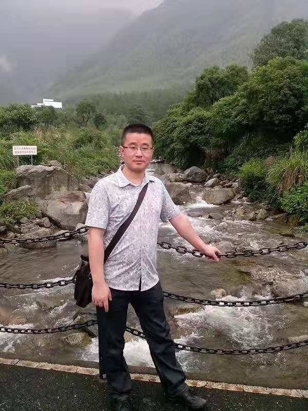 淡定牛魔王的第三张照片--建宁交友网
