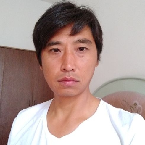 莞尔一笑的第一张照片--建宁交友网