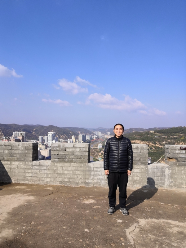 人间不值得的第一张照片--建宁交友网