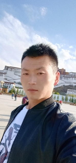 阳光下的小草的第二张照片--建宁交友网