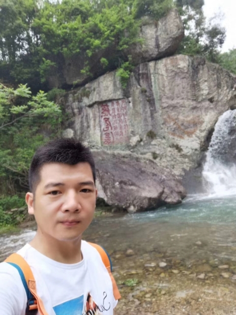 愿得一人心的第一张照片--建宁交友网