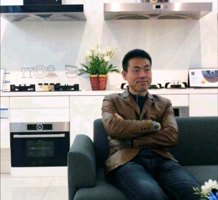 奋斗的执着的第一张照片--建宁交友网