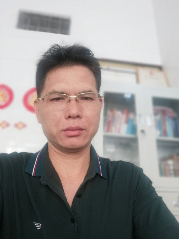 后视镜的第一张照片--建宁交友网